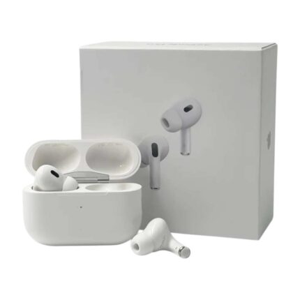 Wireless earbuds with noise cancellation