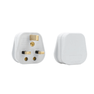 White 13A fused UK 3 pin plug